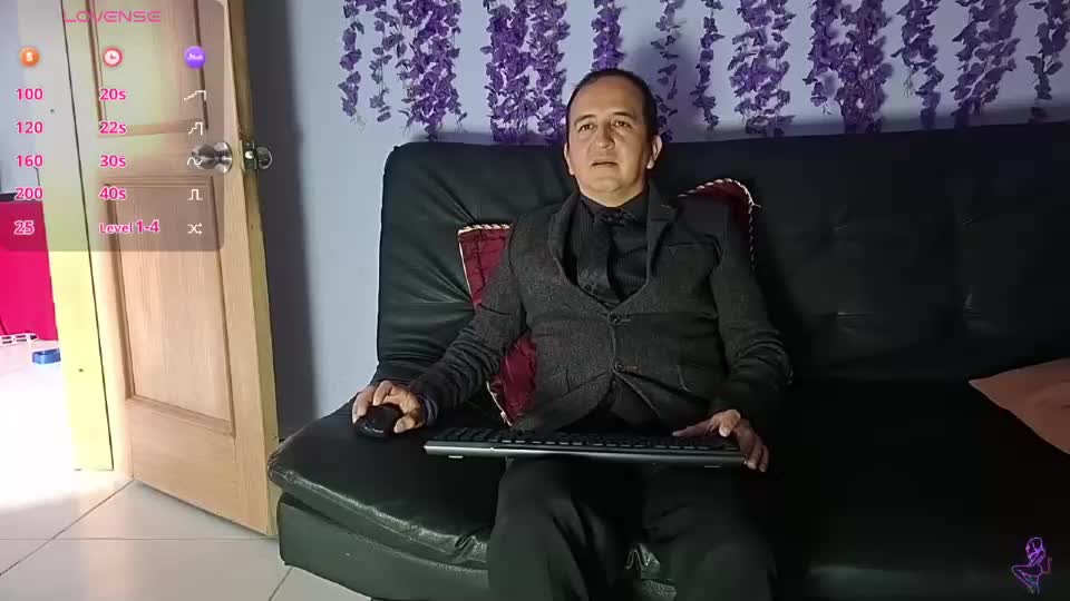 yazfore Webcam Chat August 28, 2026