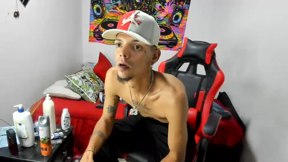 johan_and_antonella Webcam Chat August 28, 2026