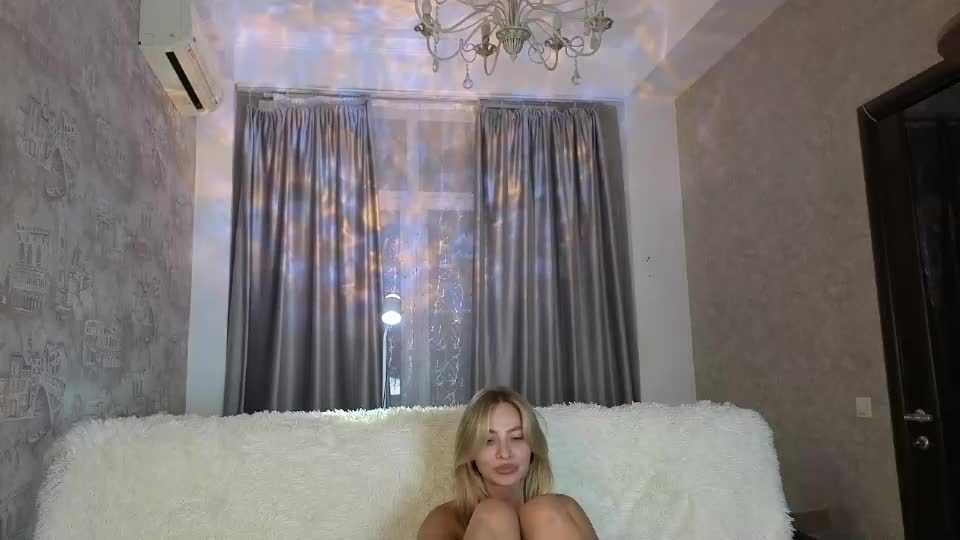 alice_liss_ Webcam Chat August 28, 2026