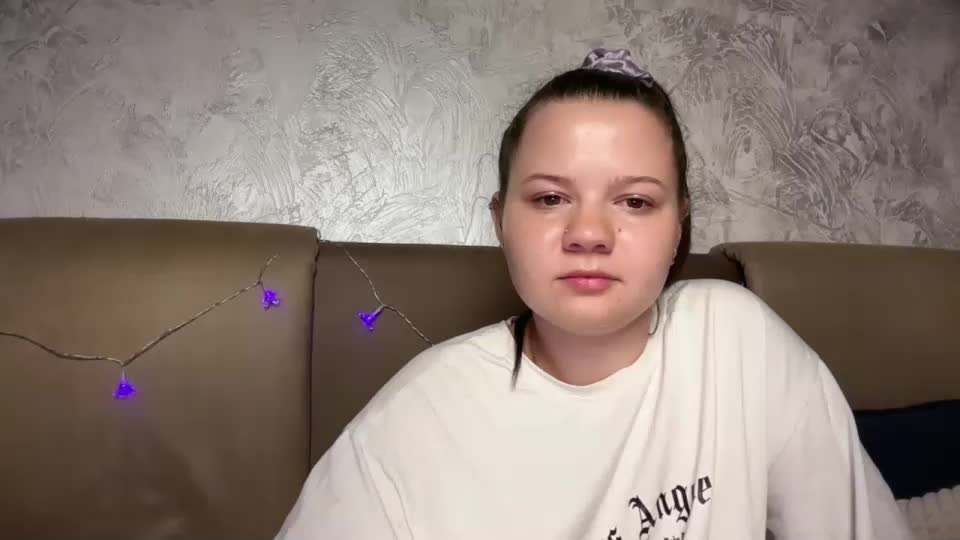 girl_cute07 Webcam Chat August 28, 2026