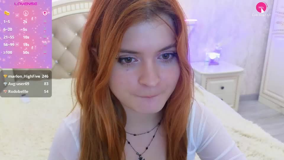 elariscrowe Webcam Chat August 28, 2026