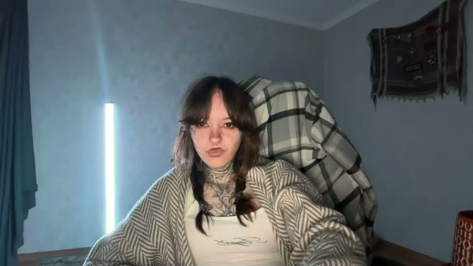 raven_armor Webcam Chat August 28, 2026