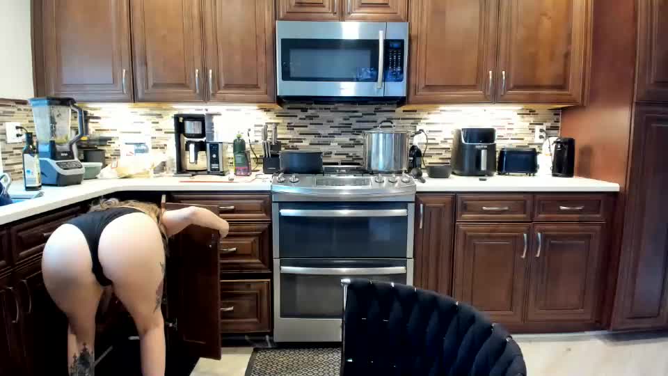 luna_lovelyy Webcam Chat August 28, 2026