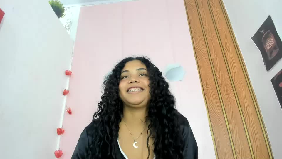 ellybloom Webcam Chat August 28, 2026