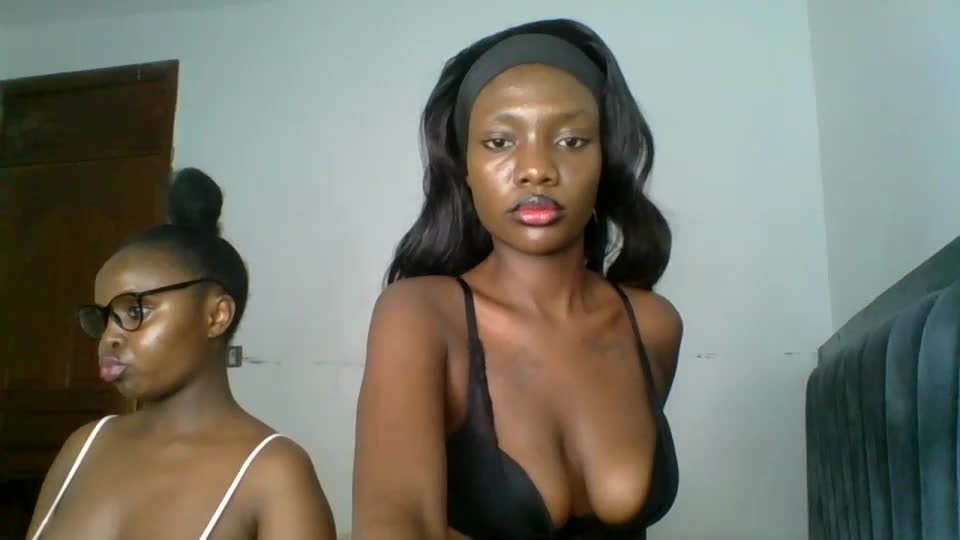 peach_ebonny Webcam Chat August 28, 2026