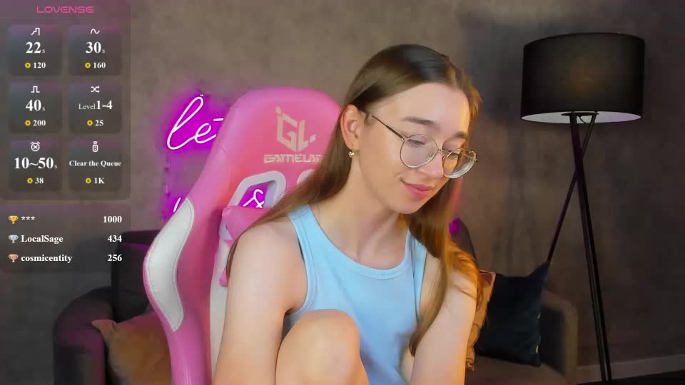 lucyy_green Webcam Chat August 28, 2026