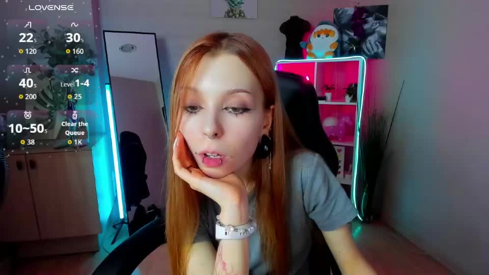 star_tarra Webcam Chat August 28, 2026