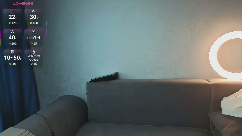 baby_claude Webcam Chat August 29, 2026