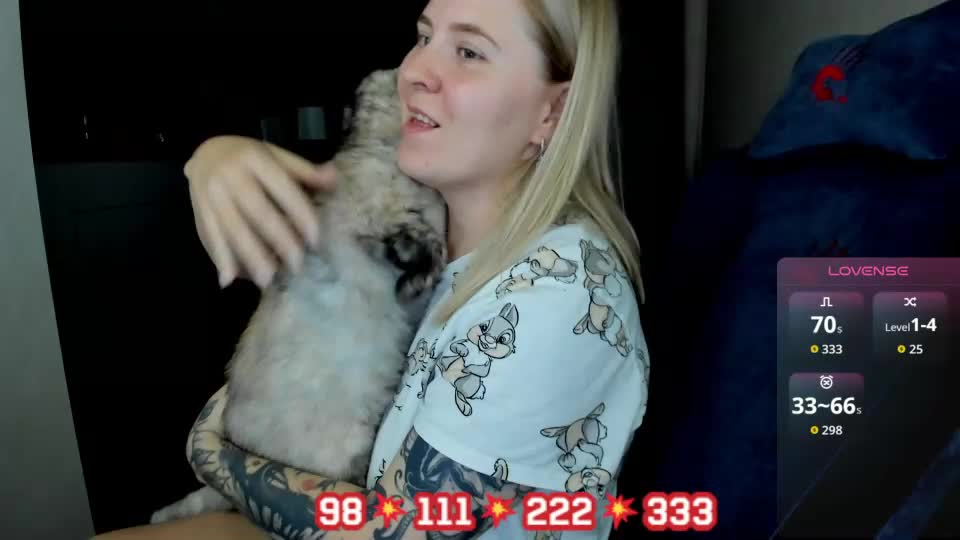 oliviamunk Webcam Chat August 29, 2026