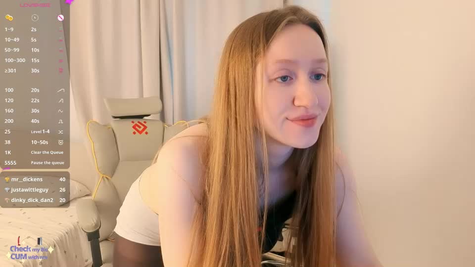 white_bueno Webcam Chat August 29, 2026