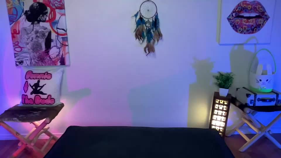 bunnieandthedude Webcam Chat August 29, 2026