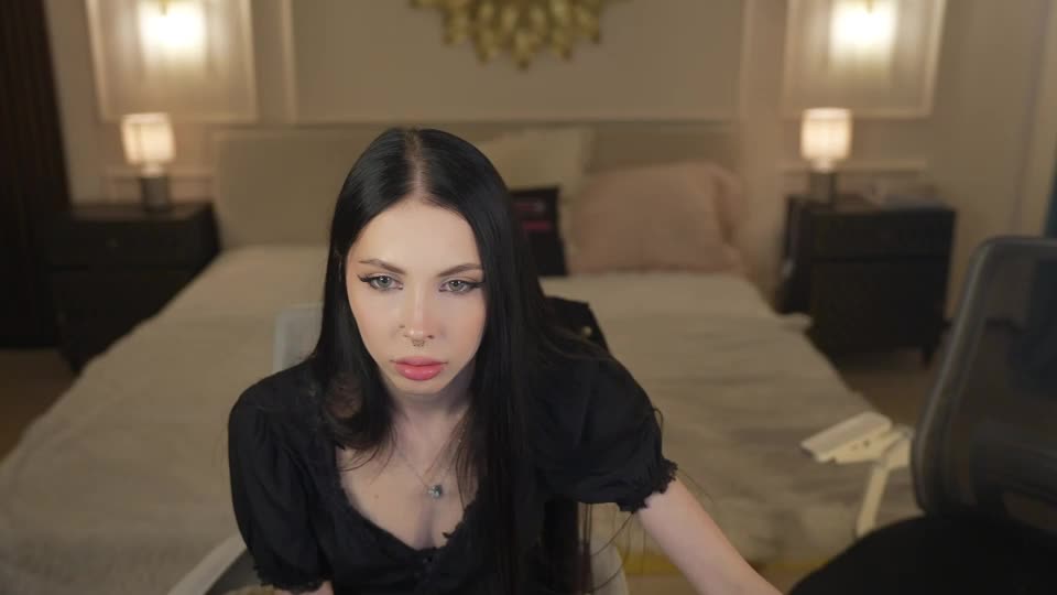 bright_diamonds_054 Webcam Chat August 29, 2026
