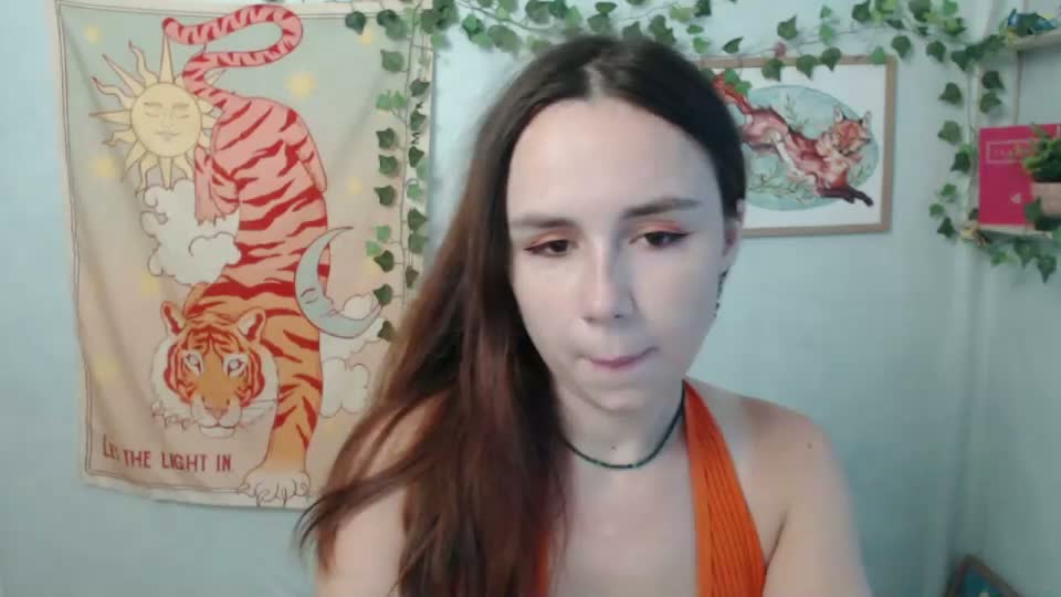 veryveryvery_shy Webcam Chat August 29, 2026