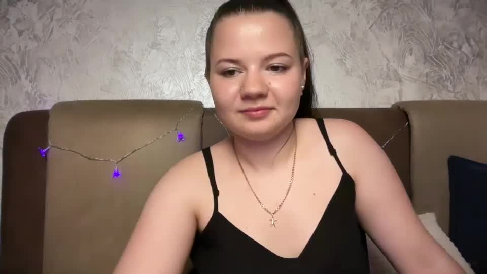 girl_cute07 Webcam Chat August 30, 2026