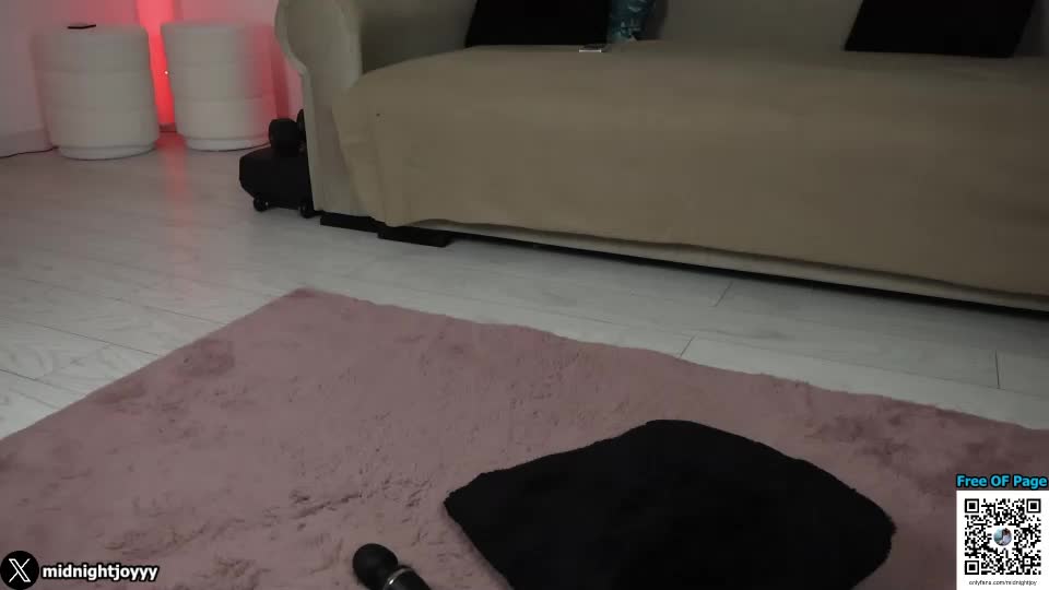 midnightjoyxx Webcam Chat August 30, 2026