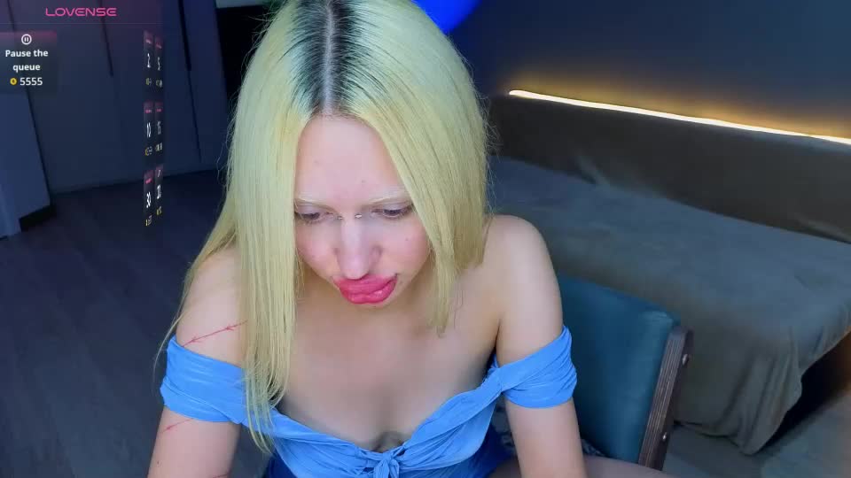 luna_beverly Webcam Chat August 30, 2026