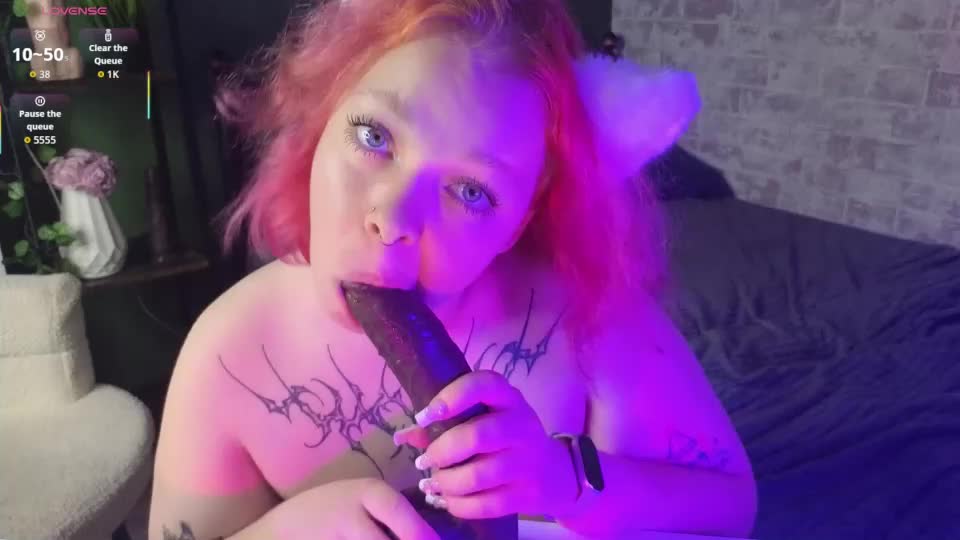 sharon_coxxx Webcam Chat August 30, 2026