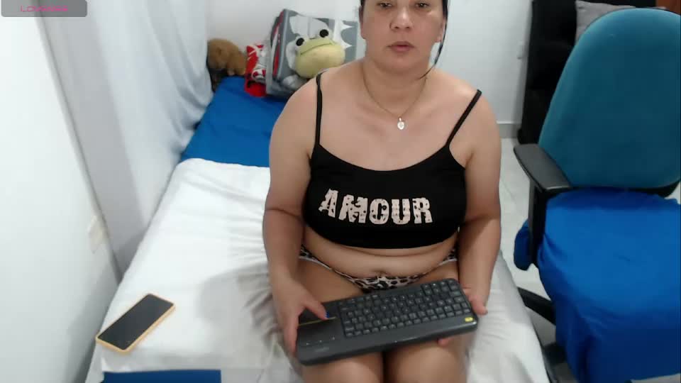 laura_foxx2379 Webcam Chat August 30, 2026