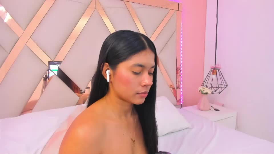 samantaa_shy Webcam Chat August 30, 2026