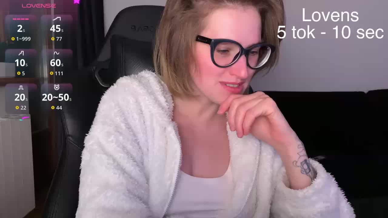 Sexy-Sweets Webcam Chat August 30, 2026