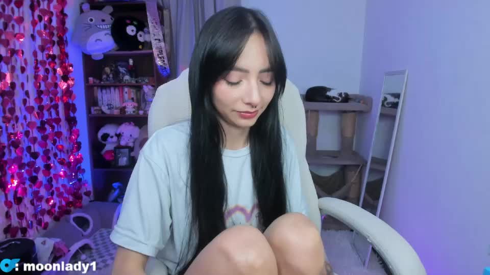 moonlady_ Webcam Chat August 30, 2026