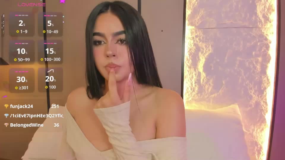 elara_bloom_ Webcam Chat August 30, 2026