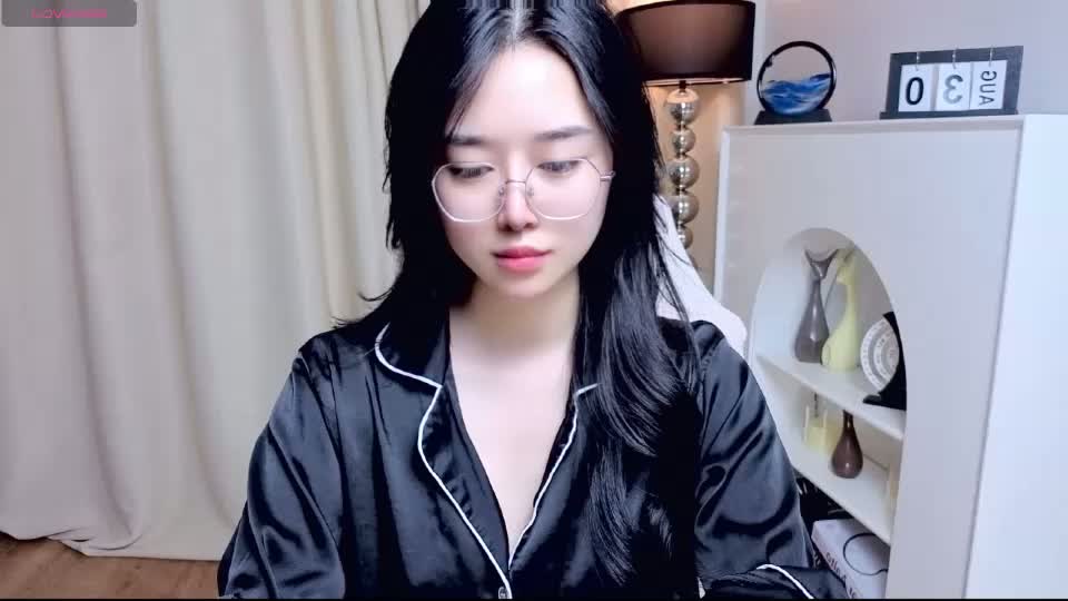miu99999 Webcam Chat August 31, 2026