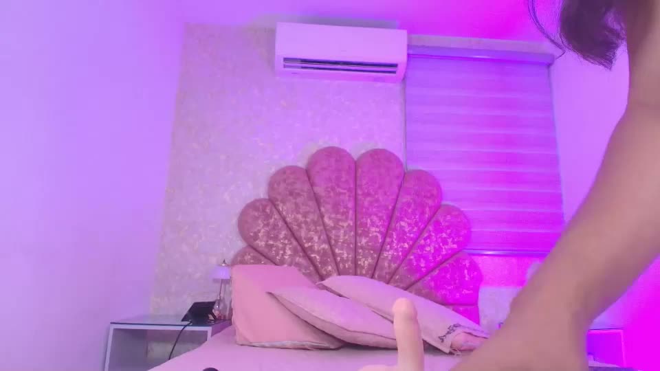 valerie_arias Webcam Chat August 31, 2026