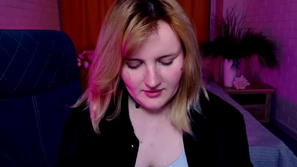 katybriggs Webcam Chat August 31, 2026