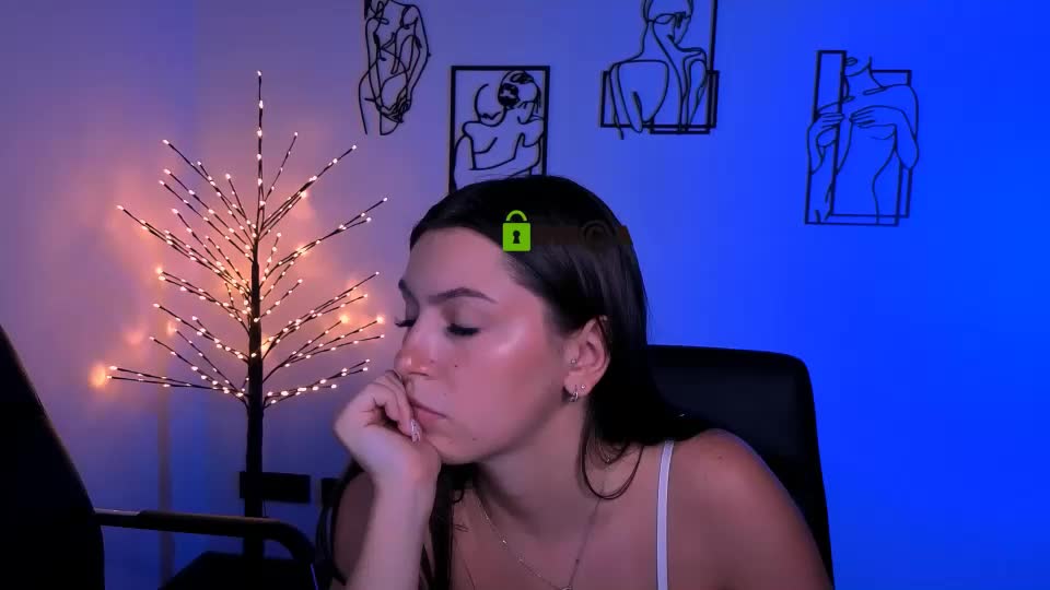 amalialowell Webcam Chat August 31, 2026