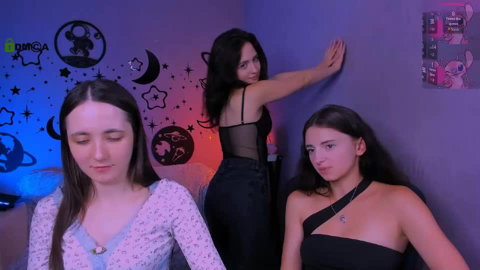 caroline_honeyy Webcam Chat August 31, 2026