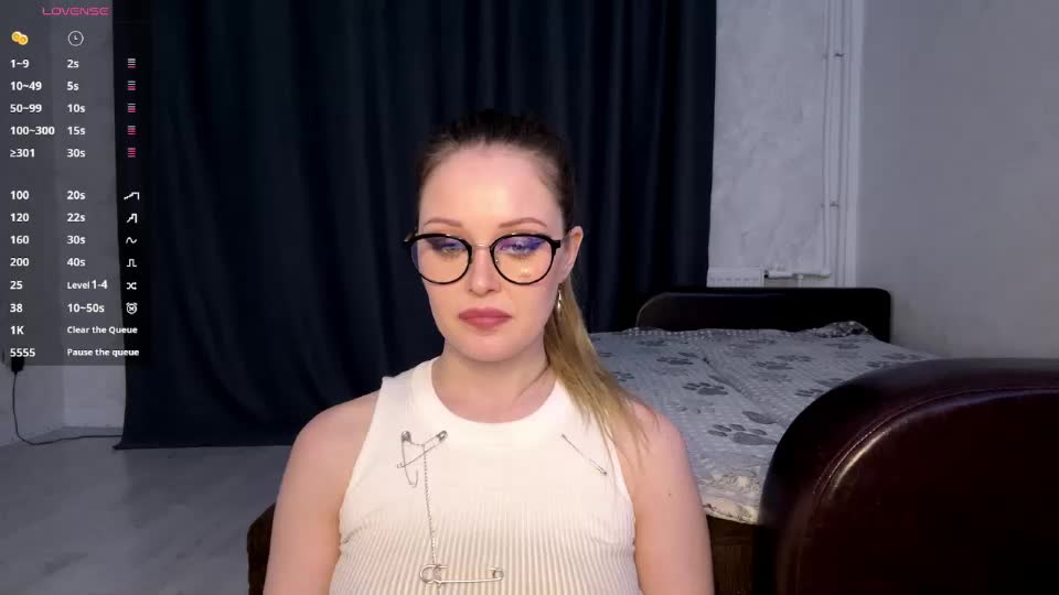helen__eve Webcam Chat August 31, 2026