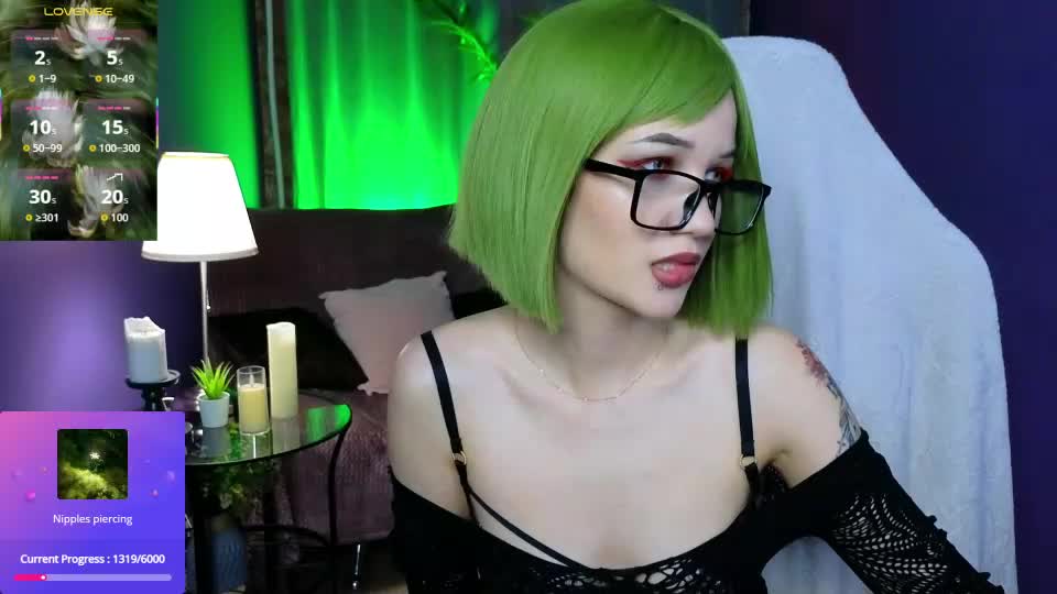 moonberry_yi Webcam Chat August 31, 2026