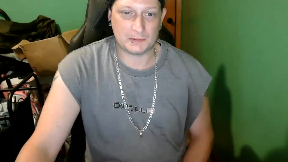edwardaims_2please Webcam Chat August 31, 2026