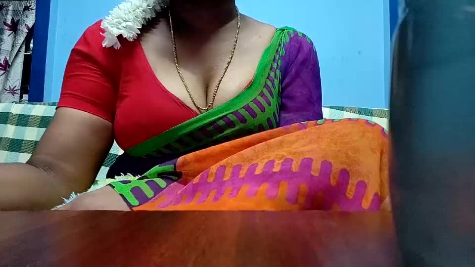tamilmadhi520 Webcam Chat August 31, 2026