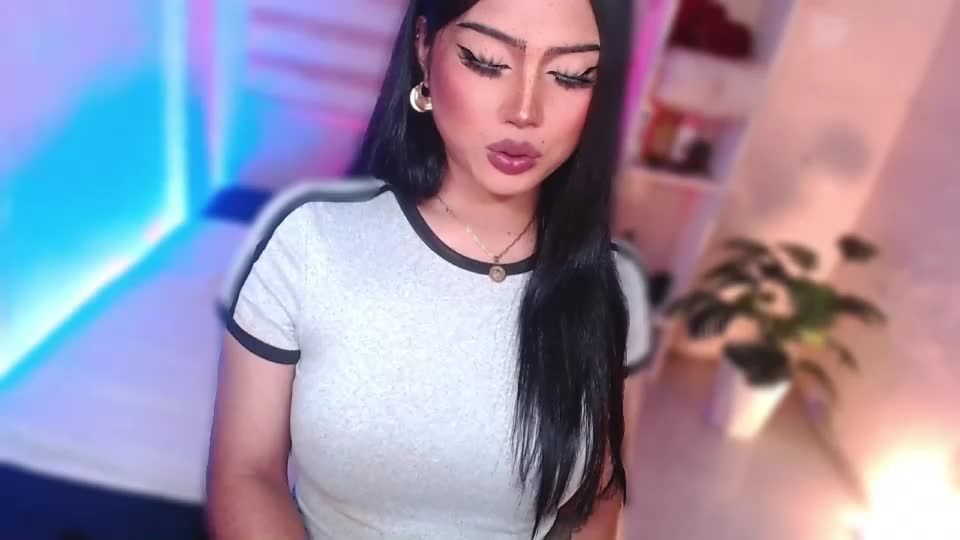 angel_eloaxx Webcam Chat August 31, 2026