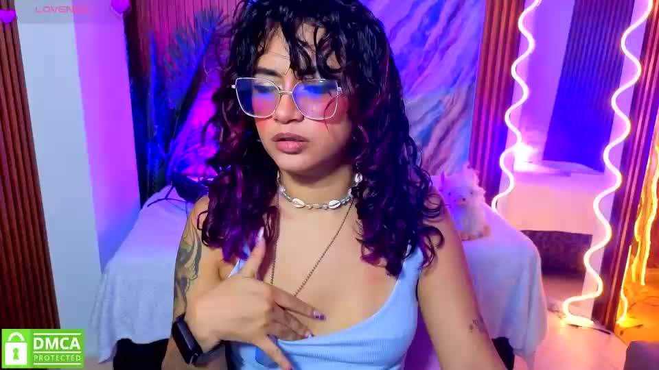 kristen_tay Webcam Chat August 31, 2026