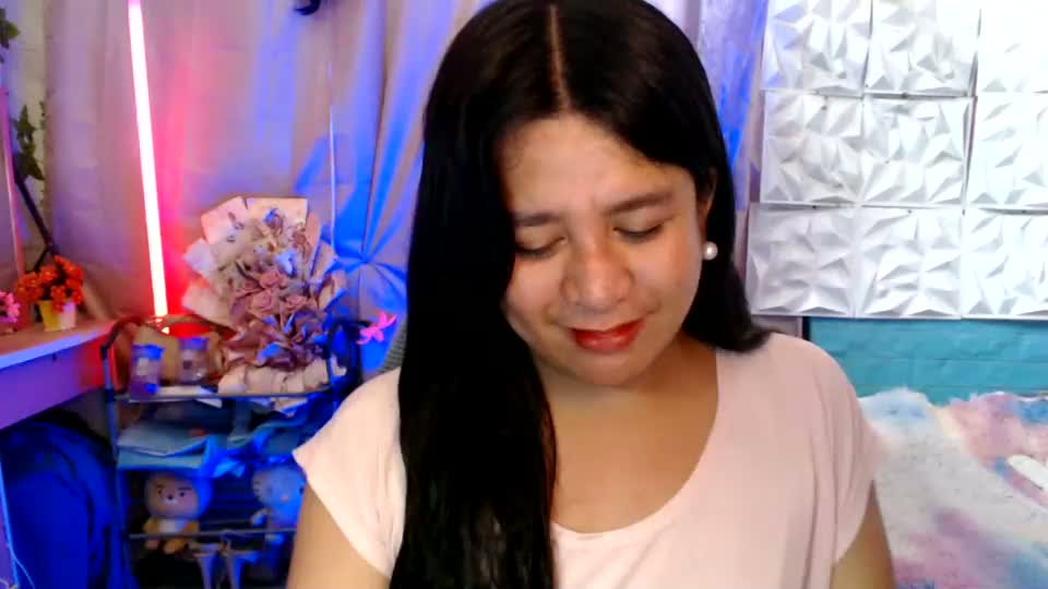 urpinaymistizaxxx Webcam Chat August 31, 2026