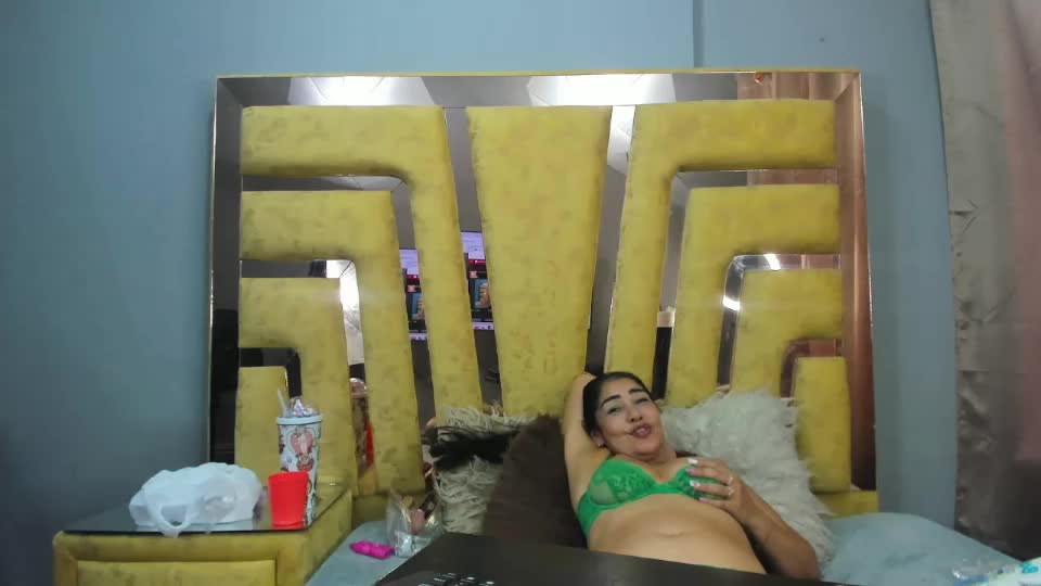 vikitomson Webcam Chat September 1, 2026