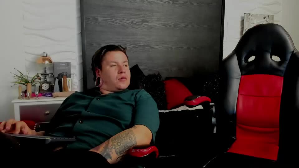 inkedsinners_ Webcam Chat September 1, 2026