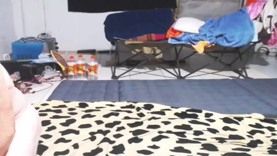 cuteandsexyone Webcam Chat September 1, 2026