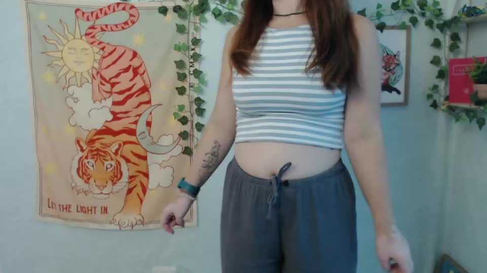 veryveryvery_shy Webcam Chat September 1, 2026