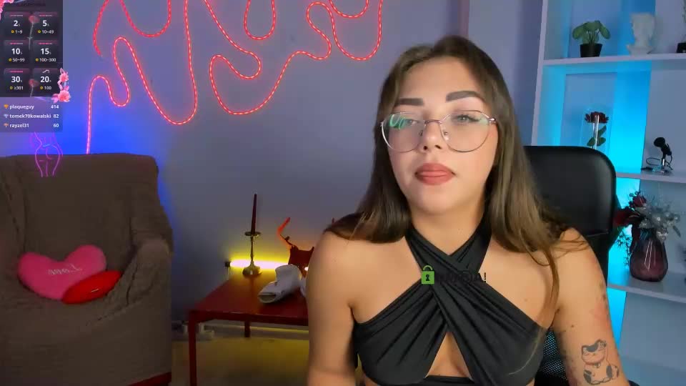 kiki_swan Webcam Chat September 1, 2026