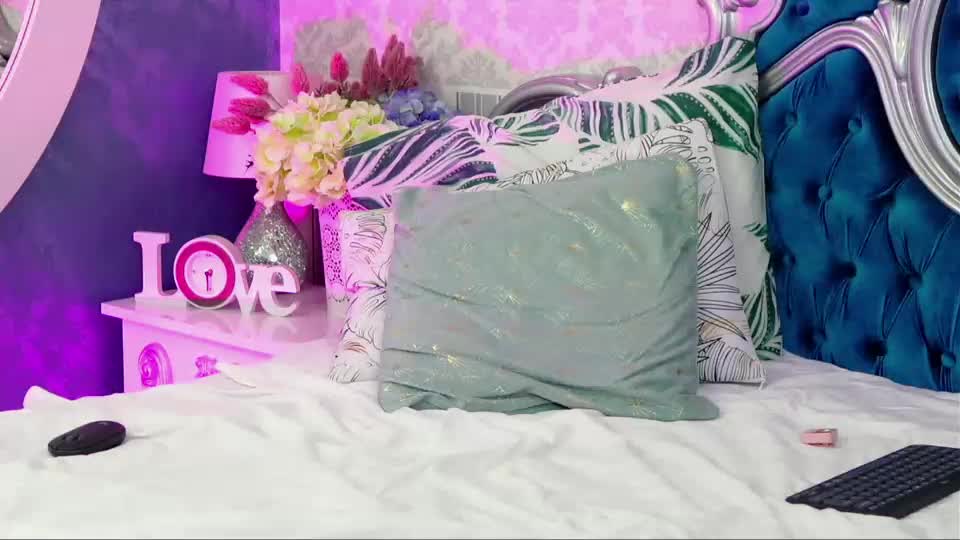 abby_moonx Webcam Chat September 1, 2026