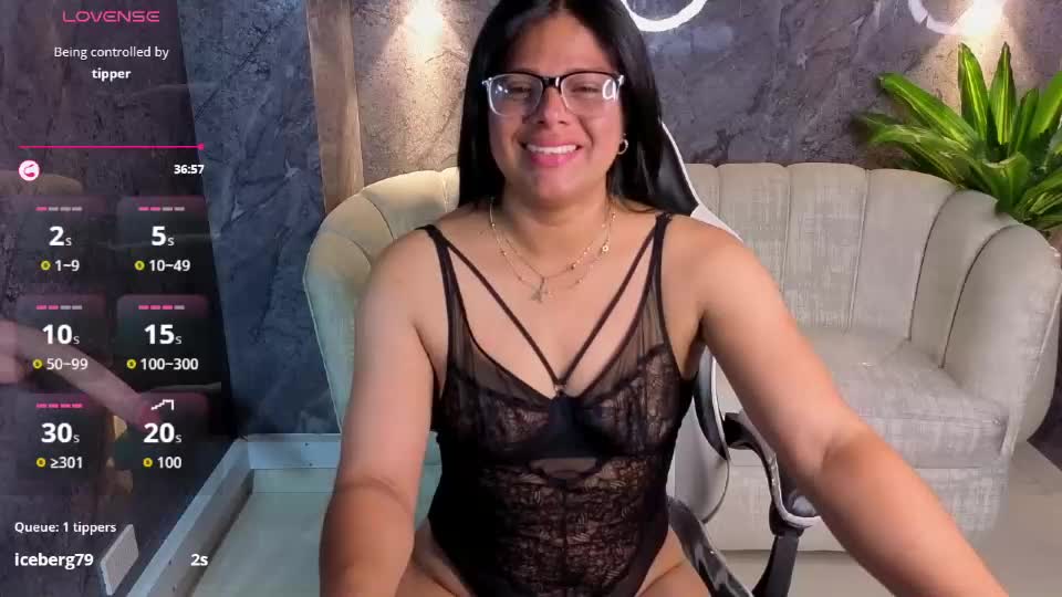 sarah_bay_tx Webcam Chat September 1, 2026