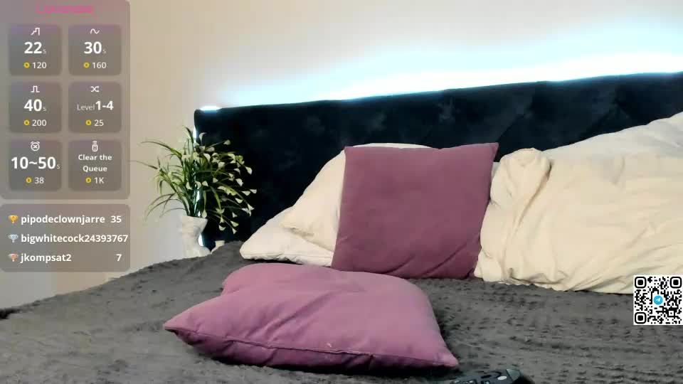 luna_mee Webcam Chat September 1, 2026