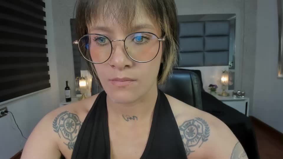 mrs_regina_clk Webcam Chat September 1, 2026