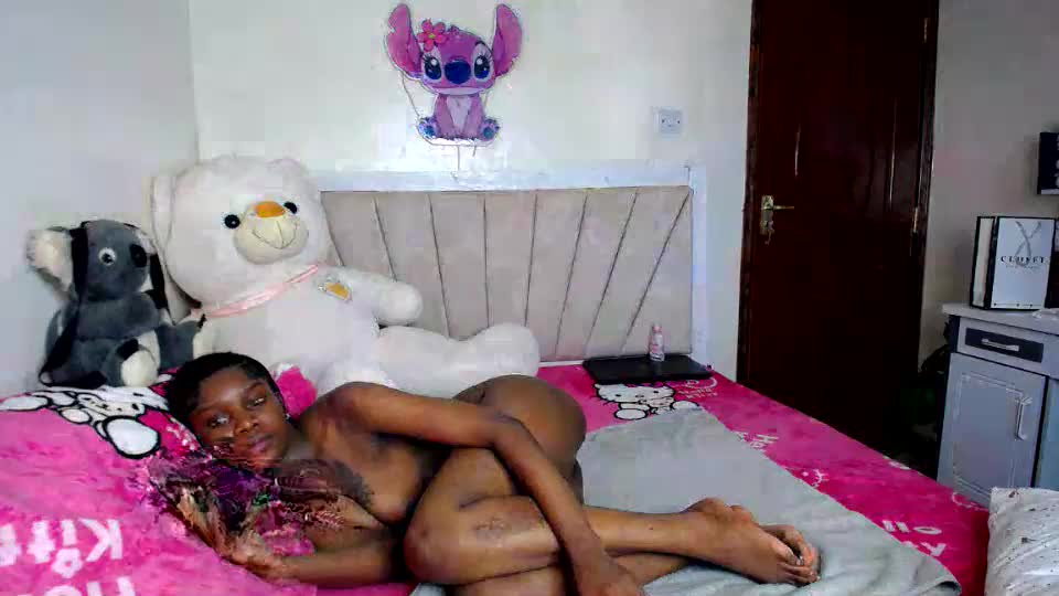 fine_queen12 Webcam Chat September 1, 2026