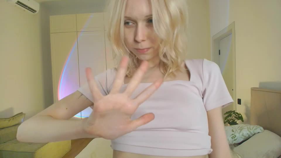its_yummy Webcam Chat September 1, 2026