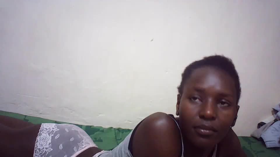 queen_0012 Webcam Chat September 1, 2026